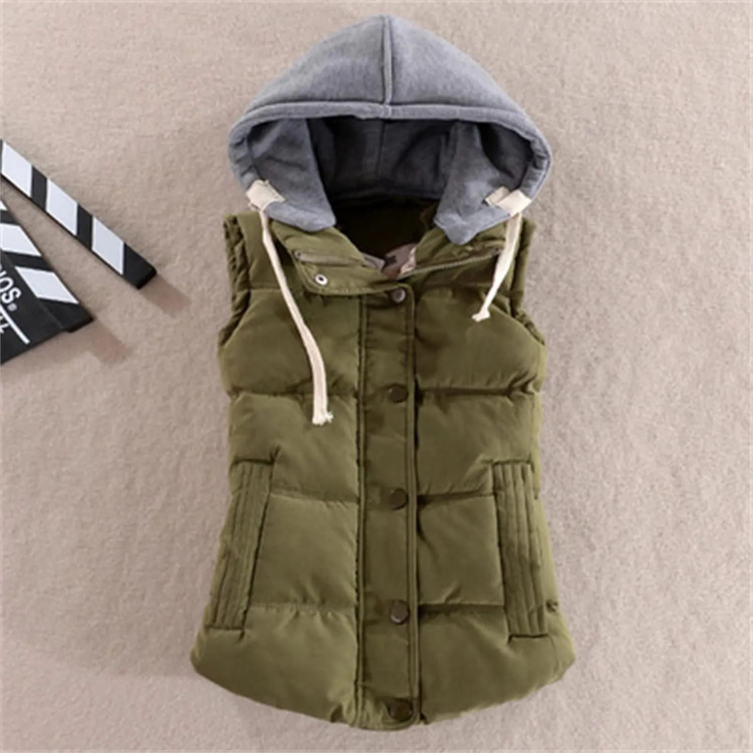 Smoneyful Puffer Vest Women with Hood Sleeveless Quilted Removable Hooded Winter Puffer Vest Thicked Warm Coats Down Jackets
